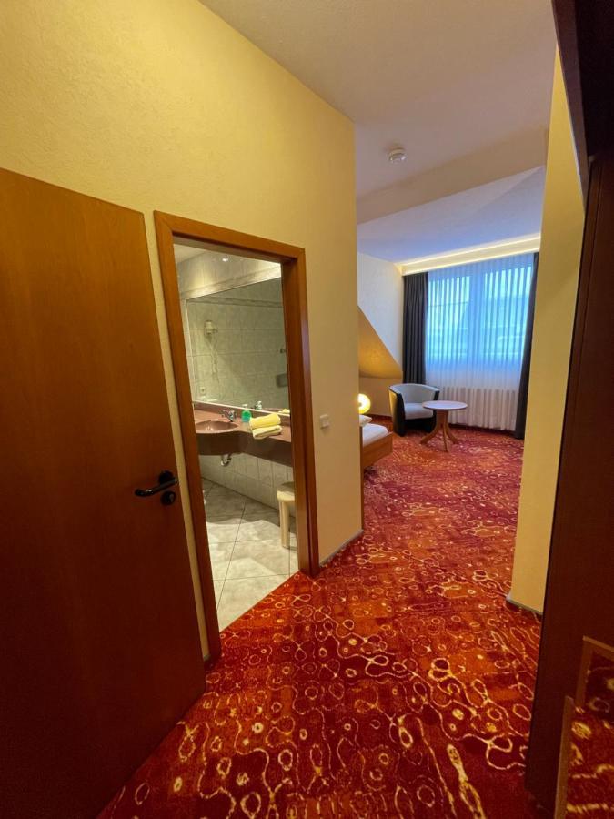 Hotel Restaurant Fischer Remscheid Dış mekan fotoğraf